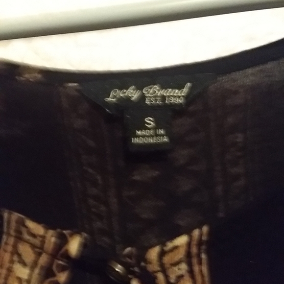 Trade - Picture 2 of 3